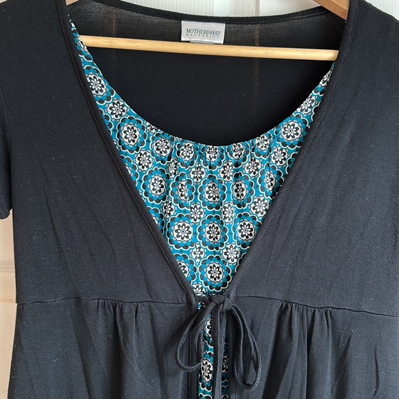 Motherhood Mock tank top - Picture 2 of 4